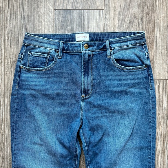 Driftwood Stella High Rise Straight Leg Jeans | 32 - Picture 3 of 10